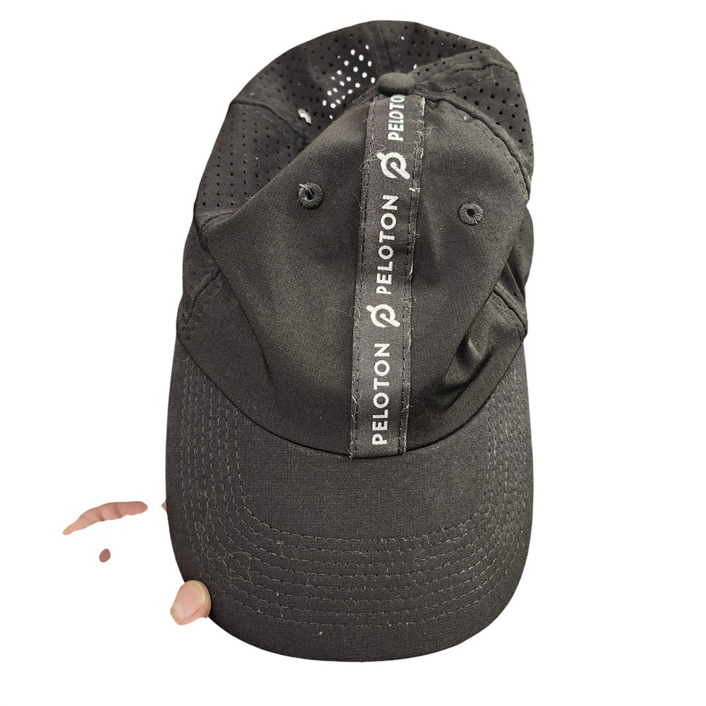 Peloton Performance Running Hat Black Perforated Adjustable‎ Strapback Cap Logo